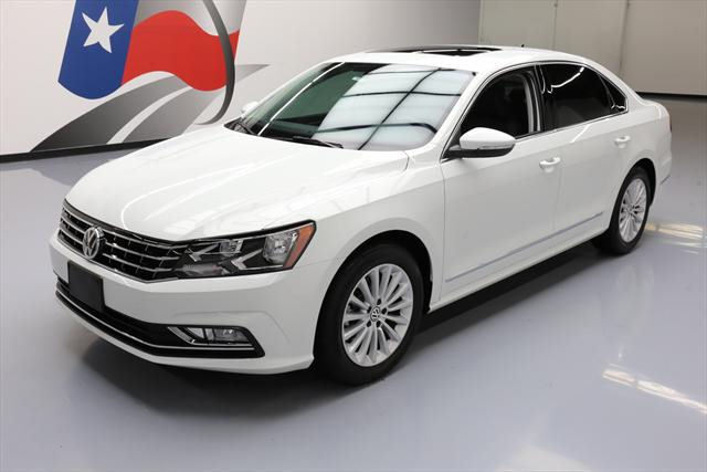 2016 Volkswagen Passat (White/Black)