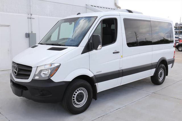 2016 Mercedes-Benz Sprinter (White/Black)