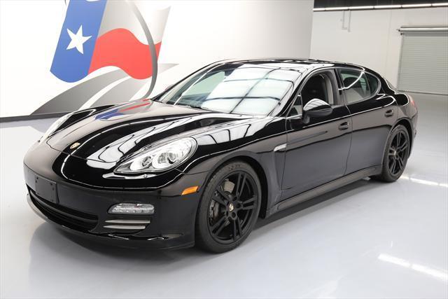 2013 Porsche Panamera (Black/Black)