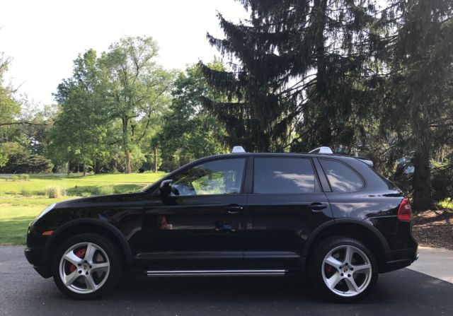 2008 Porsche Cayenne (Black/Black)