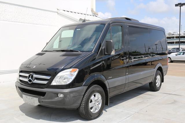 2012 Mercedes-Benz Sprinter (Black/Black)