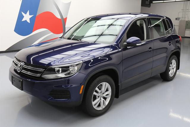 2013 Volkswagen Tiguan (Blue/Black)