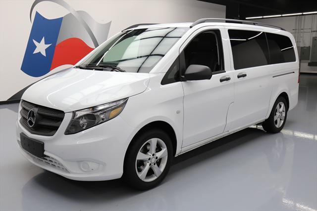 2016 Mercedes-Benz Metris (White/Black)