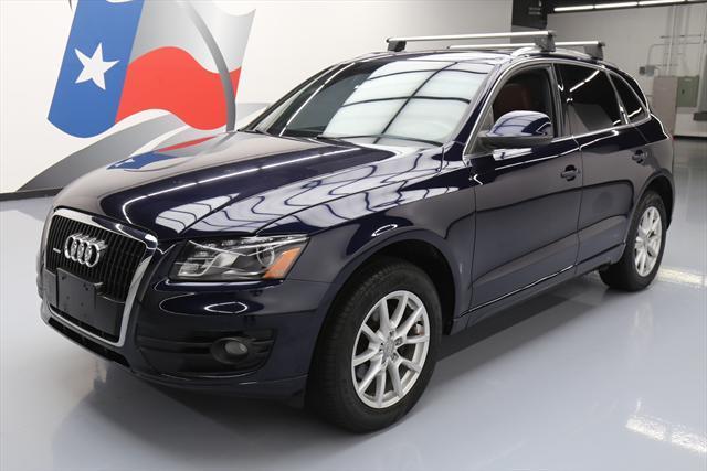 2010 Audi Q5 (Blue/Brown)