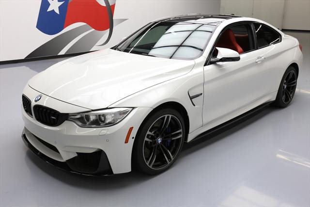 2016 BMW M4 (White/Red)