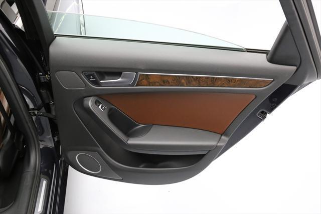 2013 Audi A4 (Blue/Brown)