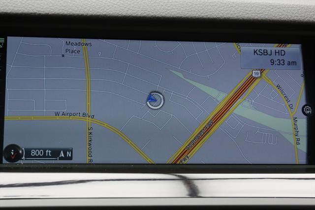 2014 BMW 5-Series (White/Tan)