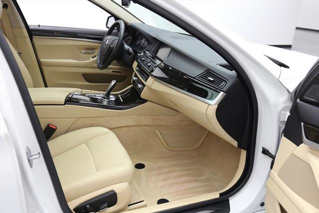 2014 BMW 5-Series (White/Tan)