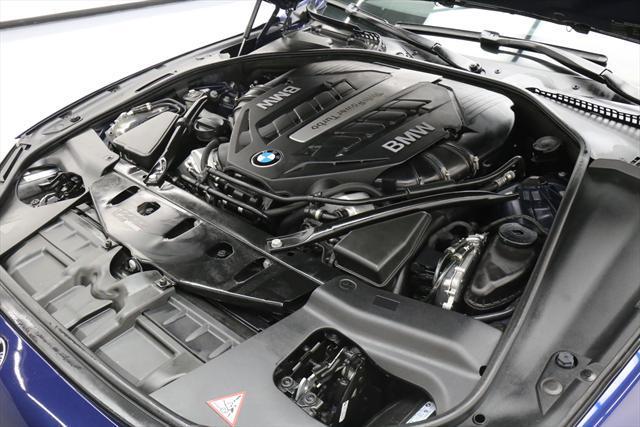 2014 BMW 6-Series (Blue/Black)