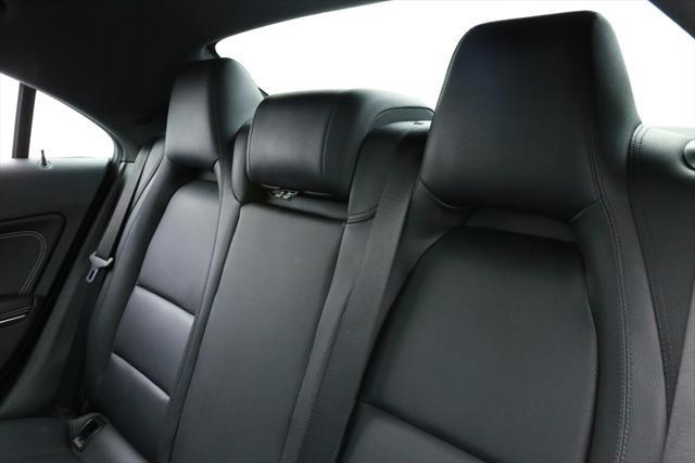 2014 Mercedes-Benz CLA-Class (Gray/Black)