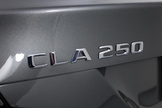 2014 Mercedes-Benz CLA-Class (Gray/Black)