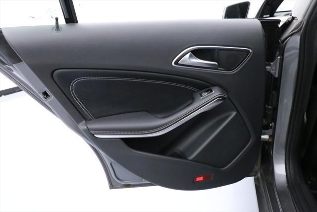 2014 Mercedes-Benz CLA-Class (Gray/Black)