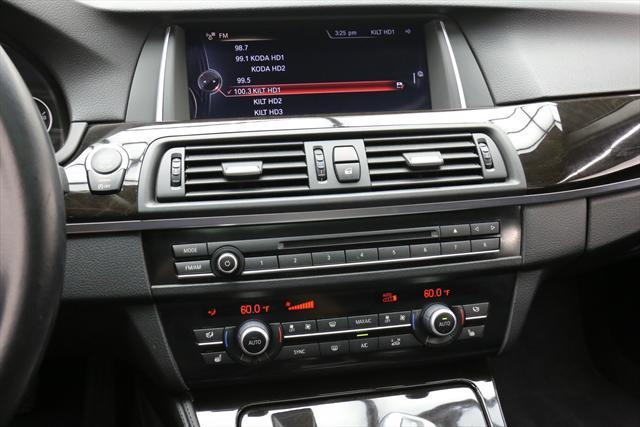 2015 BMW 5-Series (Gray/Black)