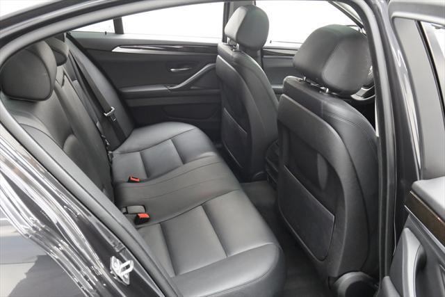 2015 BMW 5-Series (Gray/Black)