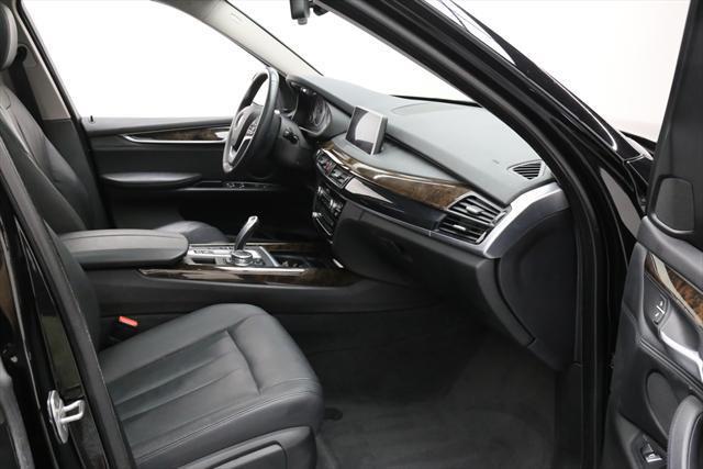 2015 BMW X5 (Black/Black)
