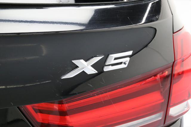 2015 BMW X5 (Black/Black)