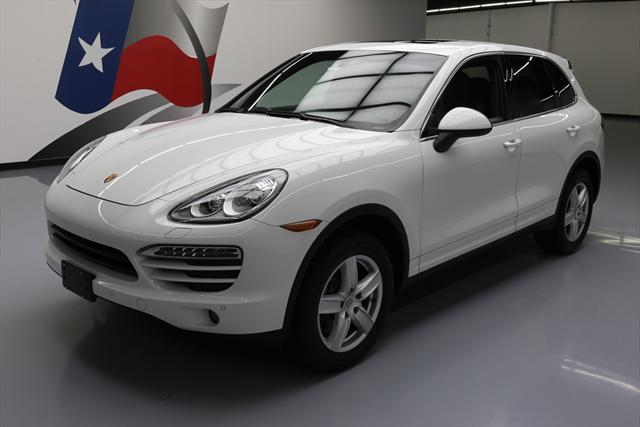 2014 Porsche Cayenne (White/Black)