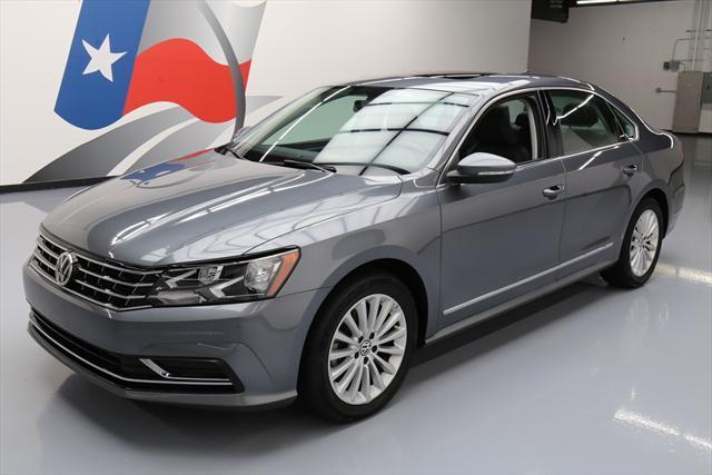 2016 Volkswagen Passat (Gray/Black)