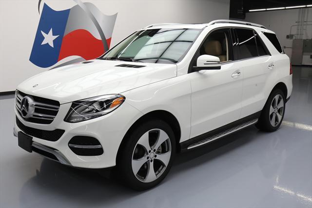 2016 Mercedes-Benz GL-Class (White/Tan)