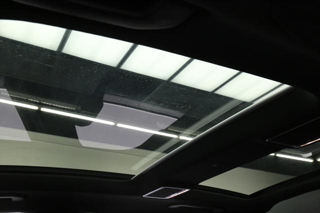 2014 Mercedes-Benz S-Class (Silver/Black)