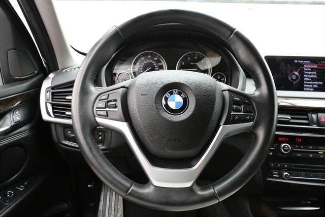2016 BMW X5 (Black/Black)