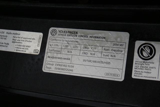 2014 Volkswagen Passat (Black/Tan)