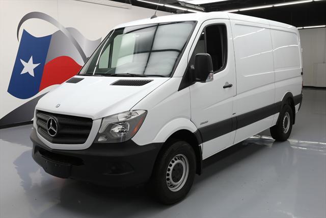 2016 Mercedes-Benz Sprinter (White/Black)