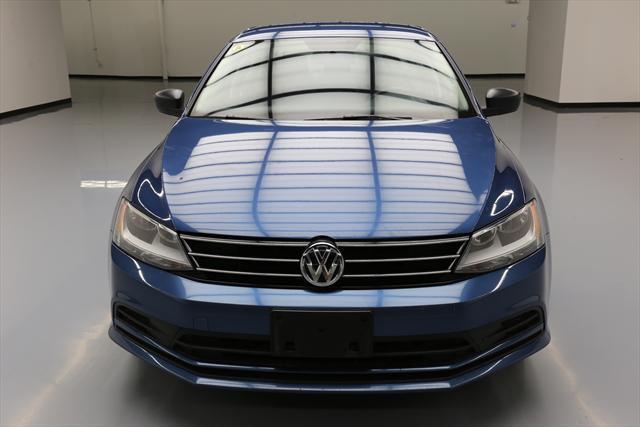 2016 Volkswagen Jetta (Blue/Black)