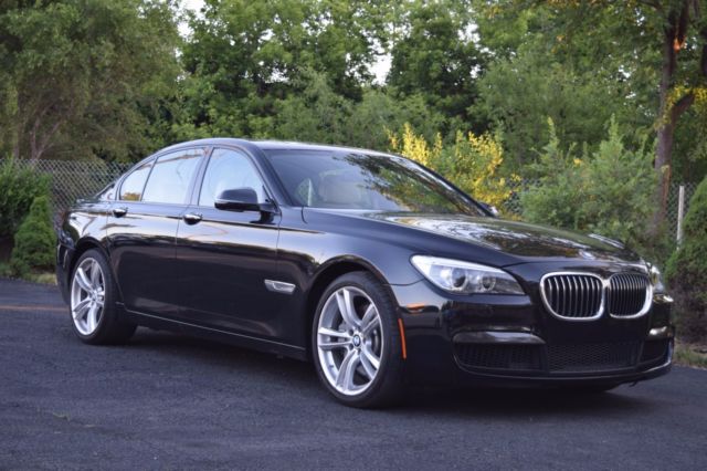 2014 BMW 7-Series (Black/Tan)