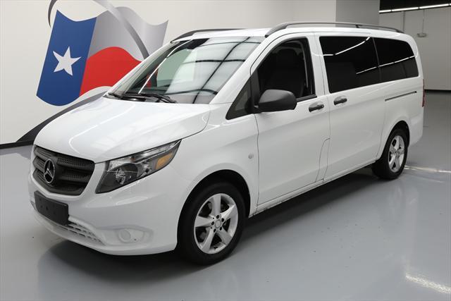 2016 Mercedes-Benz Metris (White/Black)