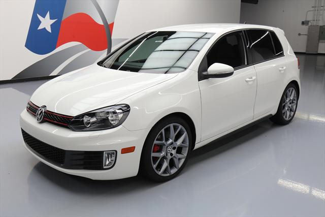 2013 Volkswagen Golf (White/Gray)