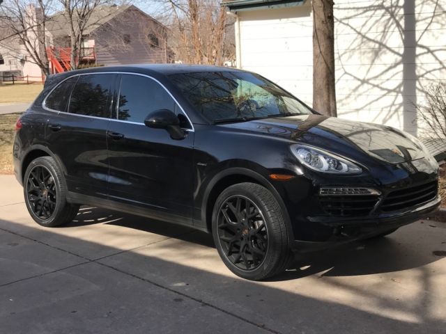 2014 Porsche Cayenne (Gray/Black)