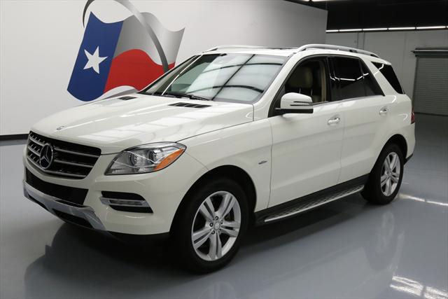 2012 Mercedes-Benz M-Class (White/Gray)