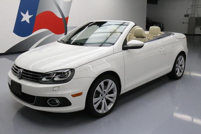 2013 Volkswagen Eos (White/Tan)