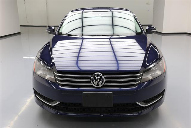 2013 Volkswagen Passat (Blue/Black)