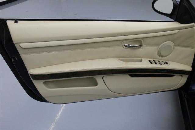2008 BMW 3-Series (Blue/Tan)