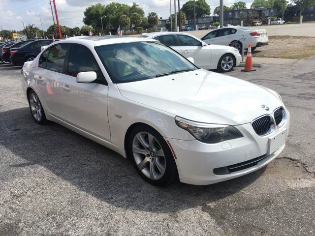 2008 BMW 5-Series (White/Beige)