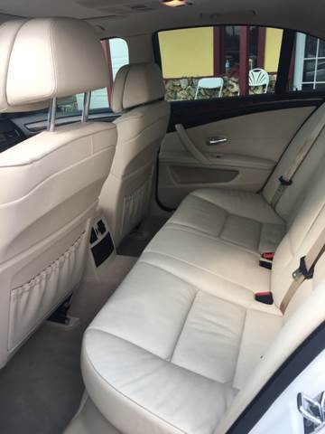 2008 BMW 5-Series (White/Beige)