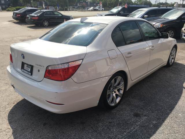 2008 BMW 5-Series (White/Beige)
