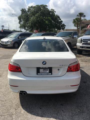 2008 BMW 5-Series (White/Beige)