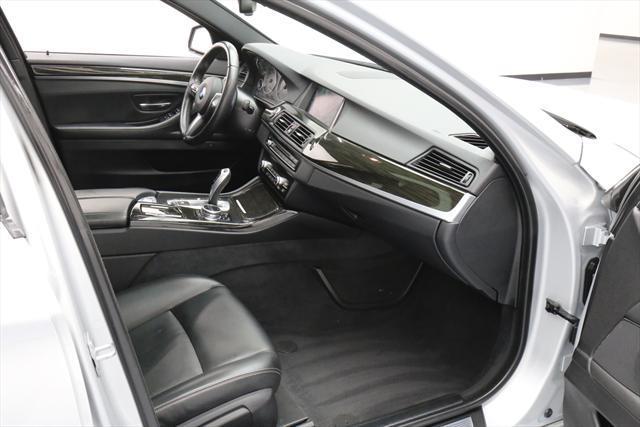 2015 BMW 5-Series (Silver/Black)