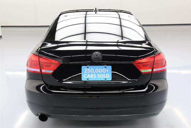 2015 Volkswagen Passat (Black/Black)
