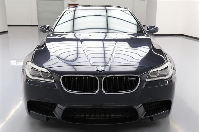 2014 BMW M5 (Gray/Black)