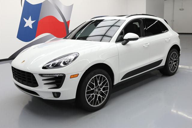 2015 Porsche Macan (White/Gray)