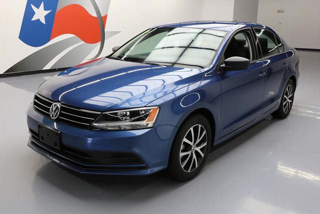 2016 Volkswagen Jetta (Blue/Black)