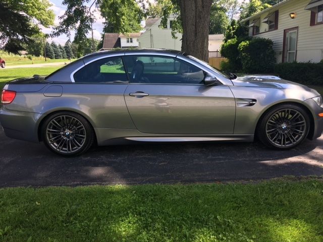 2008 BMW M3 (Gray/Black)