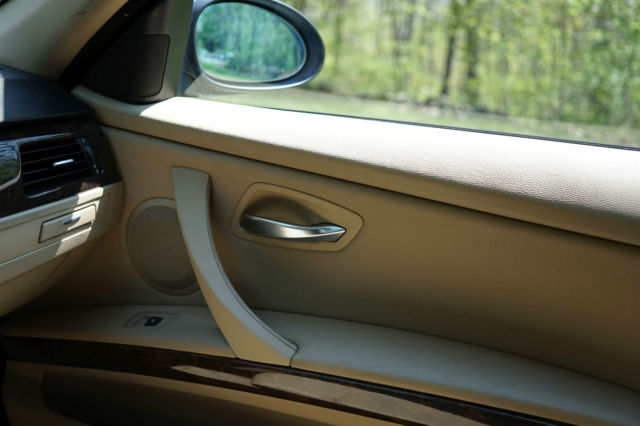 2007 BMW 3-Series (Arctic Silver/Beige)