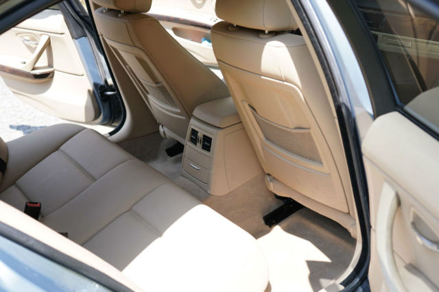 2007 BMW 3-Series (Arctic Silver/Beige)