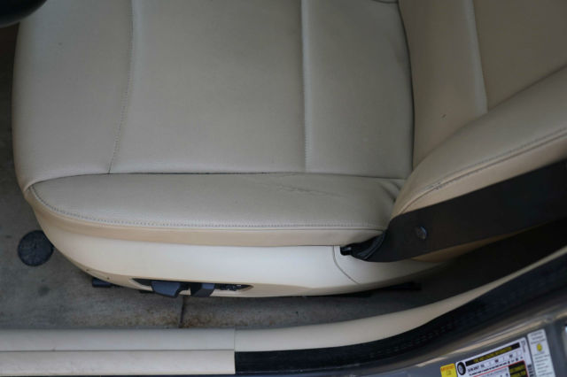 2007 BMW 3-Series (Arctic Silver/Beige)