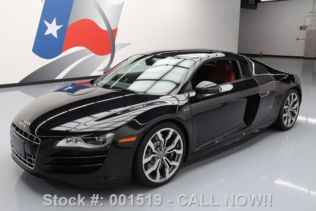 2011 Audi R8 (Black/Brown)